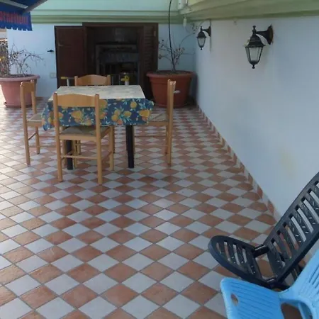 Attico Con Terrazza Spaziosa Vista Mare 360 Gradi